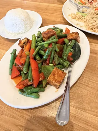 Bangkok Broiler, business photo 4