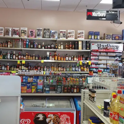 Ez Market & Liquor, business photo 2